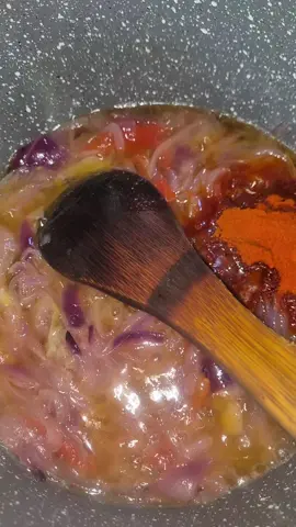 A post by @fatima987_ on TikTok caption: #food #fyp #viral 