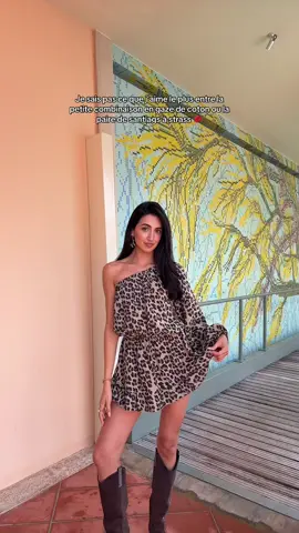 A post by @fleuretcompagnie7 on TikTok caption: Disponible en 4 coloris 🐆🤎