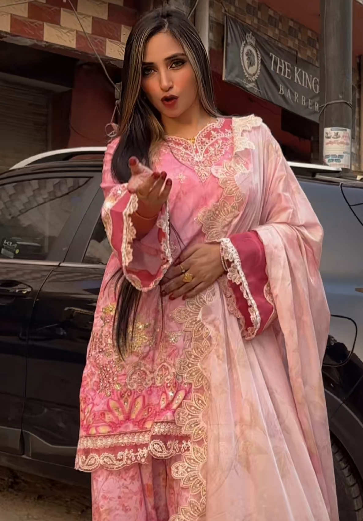 A post by @wardamalik94 on TikTok caption: Yeah, lines Oof oof..🥰😢😍#wardamalik94 