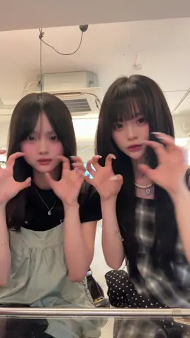 A post by @0808sakura on TikTok caption: さくめい？めいさく？@川野 明愛（めいあ） 