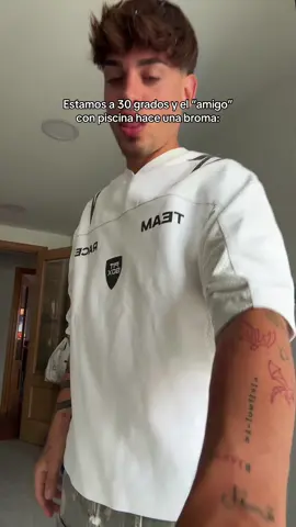 A post by @sisoyadriianestevee on TikTok caption: No diré quién soy🤣🤣