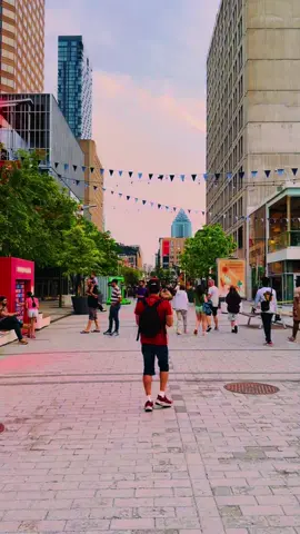A post by @ on TikTok caption: Montreal #canada #foruou 