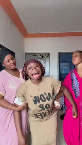A post by @fannyrokiawa8_spam on TikTok caption: Appelé nos abonnés à partir de 11h. @AWA KONE @Fanny 🎊  @Kafando Adelle_spam @Adja🖤Sangaré @Yaya Touré 🇳🇪🇸🇳🇨🇮 @Malika-Sangare @BINTOU SANGARE 💘🫶🏾 