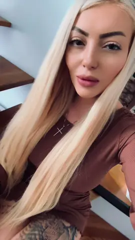 A post by @roxana.florentinaa on TikTok