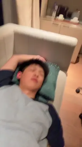 A post by @fugu_fps on TikTok caption: 😴 rock your bodyyyy 🫦🫦