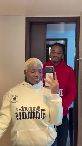 A post by @bozick224 on TikTok caption: ##pourtoi #viralvideos #guineenne224🇬🇳 #fiance #💍 #khaliletmariam 