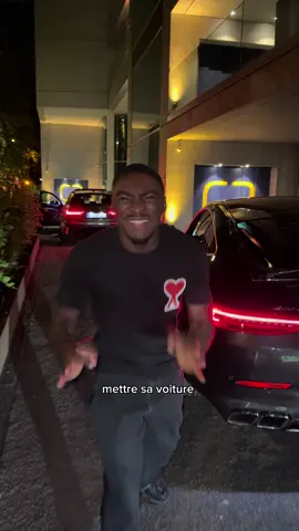 A post by @moses_carss on TikTok caption: Voiture dans la chambre 🤯 #gt63s #m2 #rs6 @LOUKA @Nath 