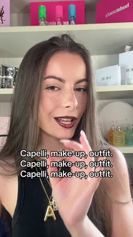A post by @alessia.dardano on TikTok caption: Capelli, make-up, outfit e poi si ritoccano i capelliiii✨