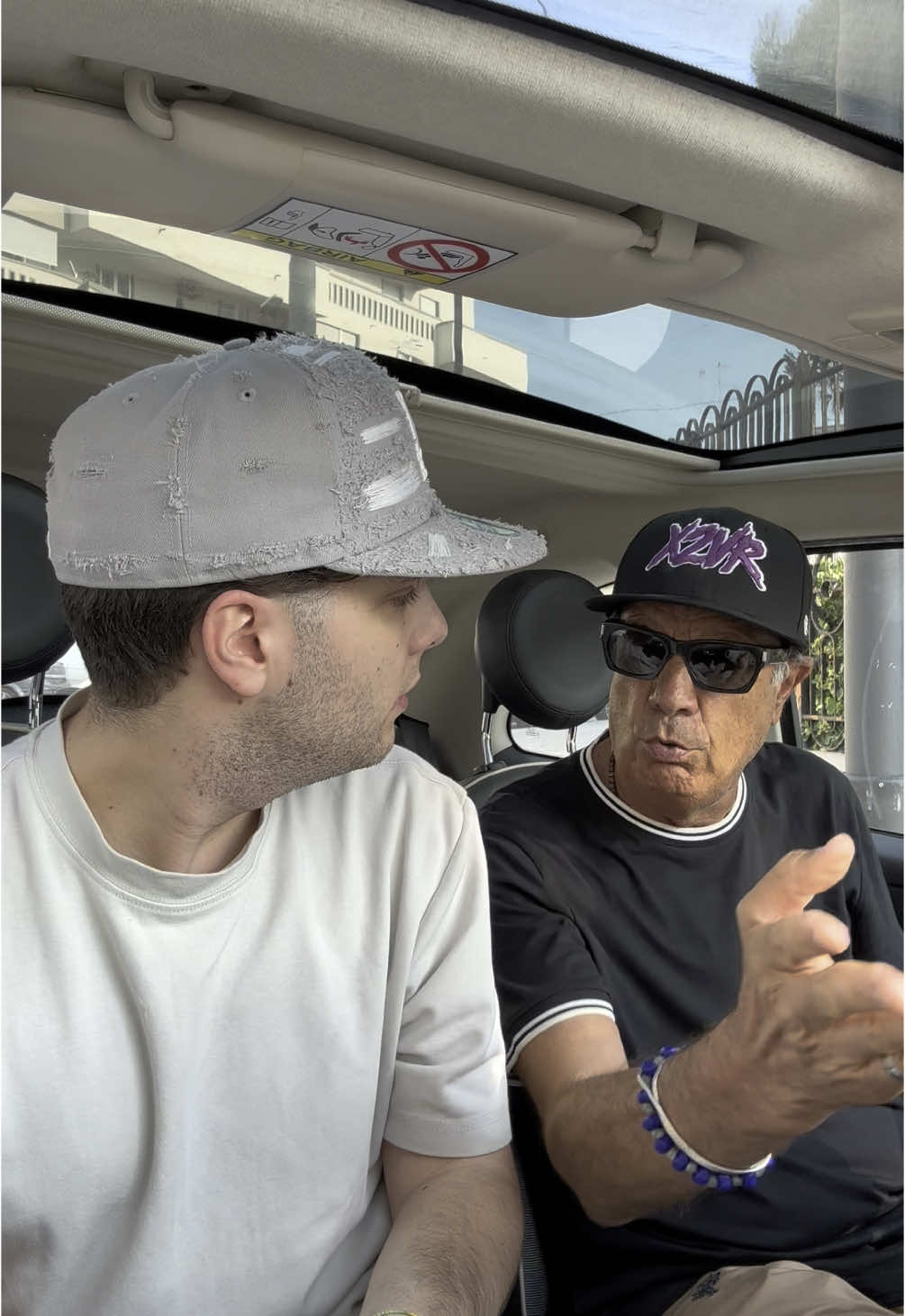 A post by @gianfricollai on TikTok caption: Perfavore mi dite cos’è lo sparatrack?!😂 #fyp #perte 
