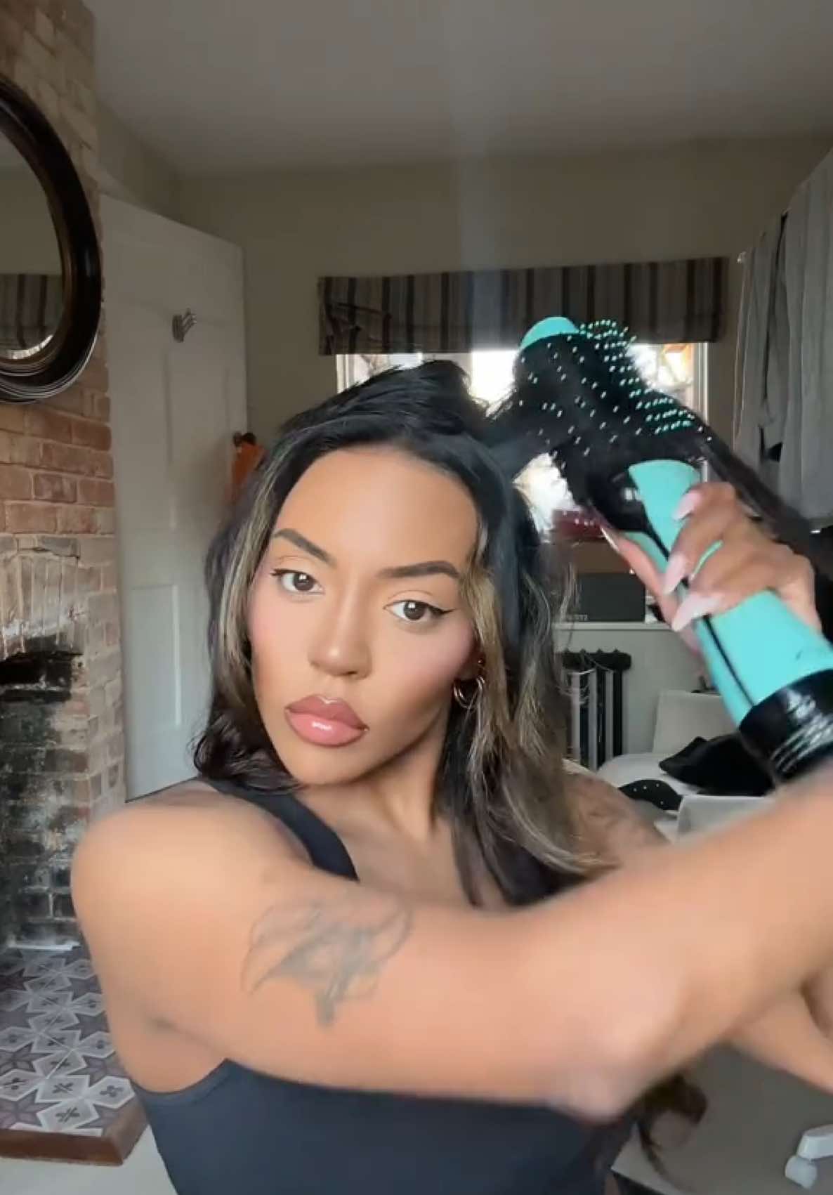 A post by @ash_holme on TikTok caption: My holy grail lazy gworl hack, if you type in reckon blow dry brush into Amazon you’ll find her xoxox💋