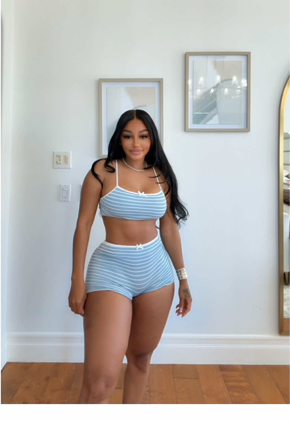 A post by @cookinwithjai on TikTok caption: Summer body is almost here @Jai Nice #fyp #body #Summer #fypシ 