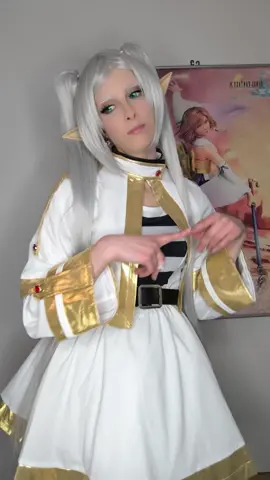 A post by @sakurakazecos on TikTok caption: #frierenbeyondjourneysend #frieren #frierenanime #frierencosplay #frierenbeyondjourneysendcosplay #cosplay #cosplaygirl 