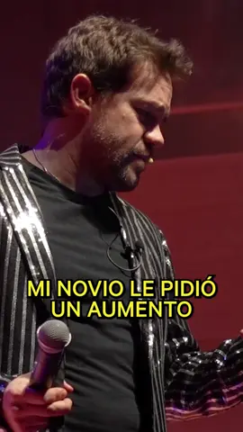 A post by @juandavila__ on TikTok caption: ¡Si queréis que os suben al sueldo, yo me encargo! #comedia #comediante #humor #humorenespañol #monólogo #juandavila #humortiktok #comicoespañol #monólogos #risas 