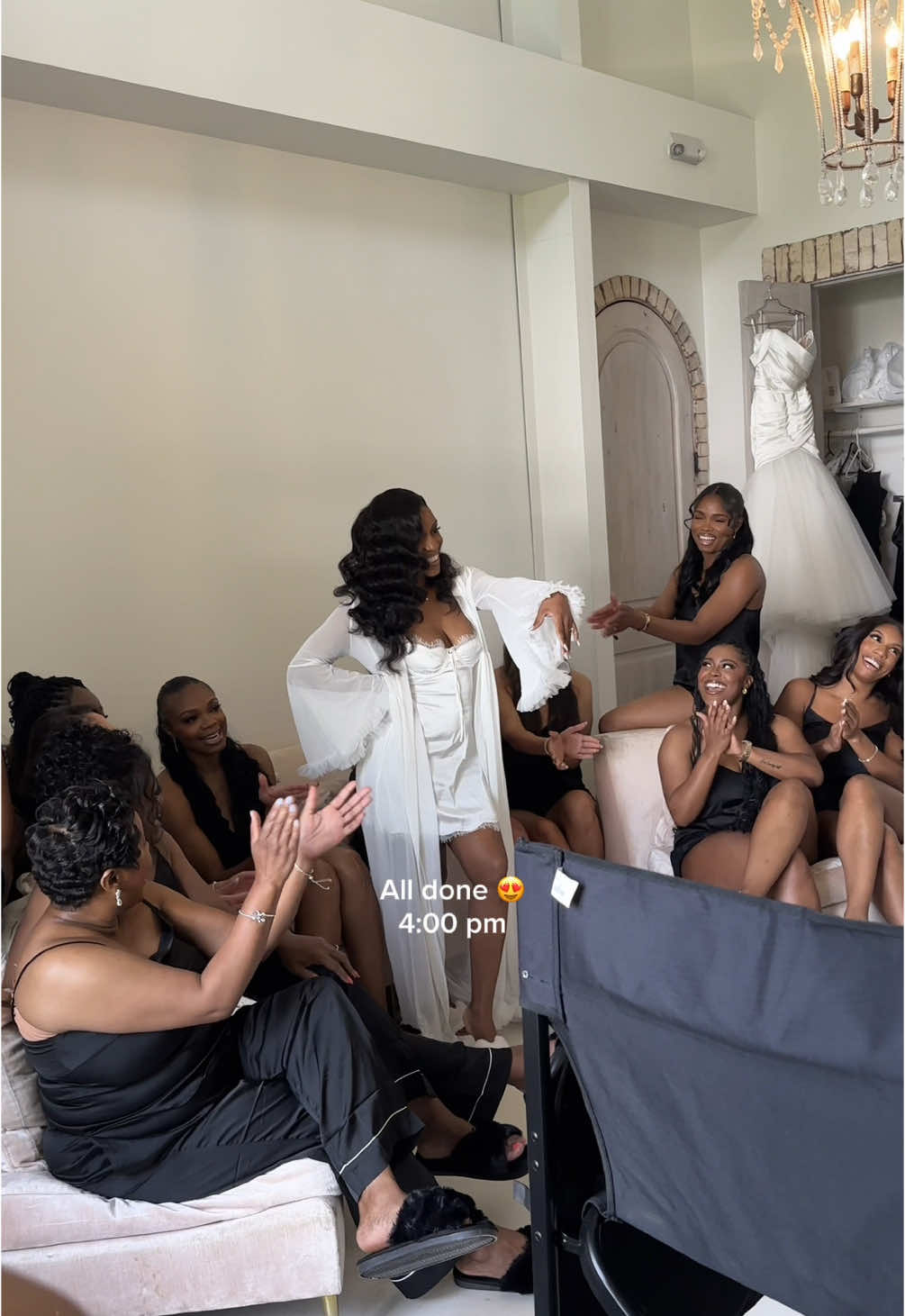 A post by @glamzbyjas on TikTok caption: Beautiful Bridal Party Assist with @Destin2Beauty 😍 What look was your favorite?✨ #glamzbyjas #makeup #makeupartist #bridalmakeup #bridalparty #weddingmakeup #wedding #bride #blackgirlmakeup 