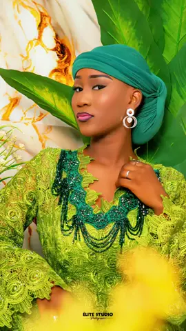 A post by @mamediarragueye098 on TikTok caption: @Preuve photographe 📸✨ @Abdou__rahim📎🇸🇳 @ndeyathiam41 