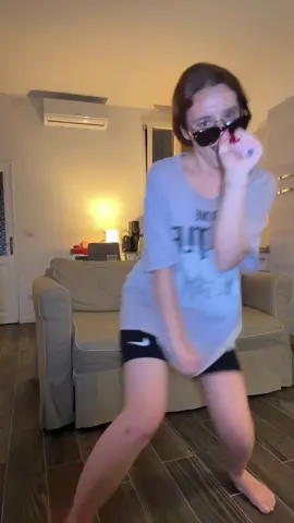 A post by @giuliapellegrini4 on TikTok caption: @Kira🩷 