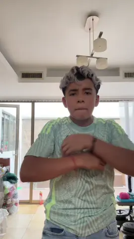 A post by @picusoficiaal on TikTok caption: 100% HECHO EN MÉXICO 🇲🇽😎🔥😂