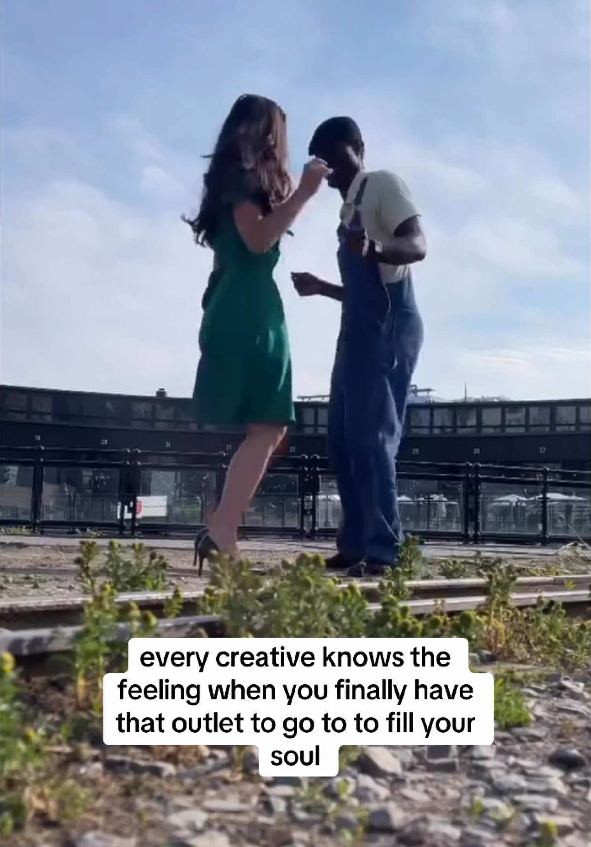 A post by @jacquiebebe on TikTok caption: hmmm interesting #fyp #actor #haileesteinfeld #michaelbjordan #sinners #sinnersmovie 