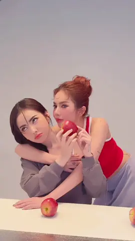 A post by @longmanin on TikTok caption: គ្មានអ្នកណាល្អជាងបងប្អូនយើងទេ…👭❤️ ម៉ានីន ម៉ានិច