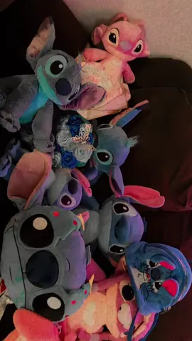 A post by @.beatz28 on TikTok caption: #❤️ #Stitch#🤩 