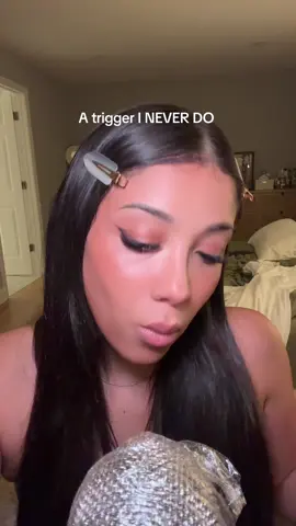 A post by @sassysoundsasmr on TikTok caption: #asmr #glue 