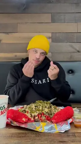 A post by @spicyycam_ on TikTok caption: Spice King hot cheeto pie challenge 