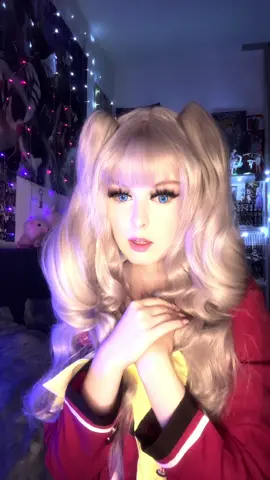 A post by @darling_c0s on TikTok caption: Ich werde erstmal alle Entwürfe posten und hab bis dahin hoffentlich meine neuen Cosplays komplett für neuen Content (Leider habe ich momentan etwas Geld Probleme, weswegen es etwas dauern könnte) 🫶🏻 #nao #naocosplay #cosplay #anime 