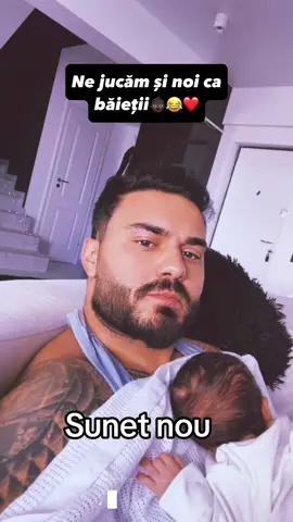 A post by @jador on TikTok caption: Cu cine mă joc și eu fornite?