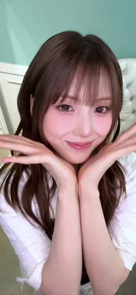A post by @nmixx_official on TikTok caption: 오늘도 완벽해 (ᐡ⸝⸝o̴̶̷̤ ﻌ o̴̶̷̤⸝⸝ᐡ) #NMIXX #엔믹스 #지우 #JIWOO 