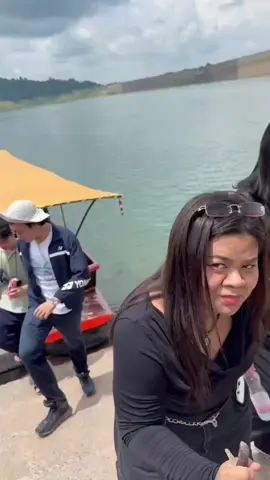 A post by @michelllatt on TikTok caption: สวยนะ แต่ครั้งเดียวพอ 5555 🤭#michelllatt 