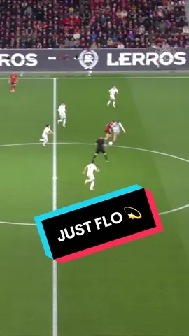 A post by @bayer04 on TikTok caption: Simply Flo Wirtz 💫 #Bayer04 #Werkself 