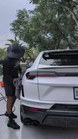 A post by @unickdetailing on TikTok caption: ✨ Most people think a quick wash and wax is enough… but here’s why we go beyond that — especially when working on cars like this stunning Lamborghini Urus. Today this client booked our Wash & Wax package — but what we actually applied is a high-performance paint sealant that: ✅ Delivers deeper gloss than traditional wax ✅ Offers up to 4-6 months of protection — far longer than wax ✅ Creates a slick, hydrophobic layer that makes the car easier to maintain ✅ Shields the paint from the harsh Miami sun and rain 👉 On a vehicle like this Urus, proper protection is critical to preserve both appearance and value. Of course, we also performed a deep Mini Interior Detail to refresh the inside of this beautiful SUV. The result? A car that’s now protected, shining, and ready to turn heads — inside and out.