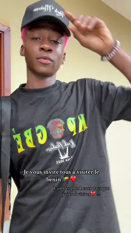 A post by @rach_makosso1 on TikTok caption: Tout ce qui se dit sur ce pays c’est faux !!!! Le bénin est un beau pays et surtout accueillant ❤️