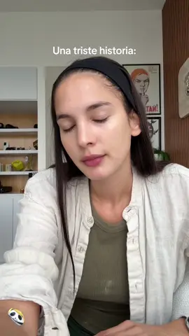 A post by @arianny.tenorio on TikTok caption: Me la estoy pasando horrible 😞 