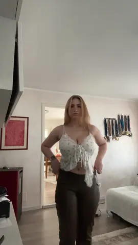 A post by @chiri.francesca_ on TikTok