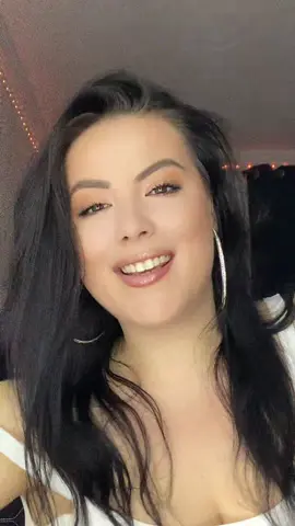 A post by @mihaela_florinela on TikTok caption: #românia🇷🇴 #fyp 