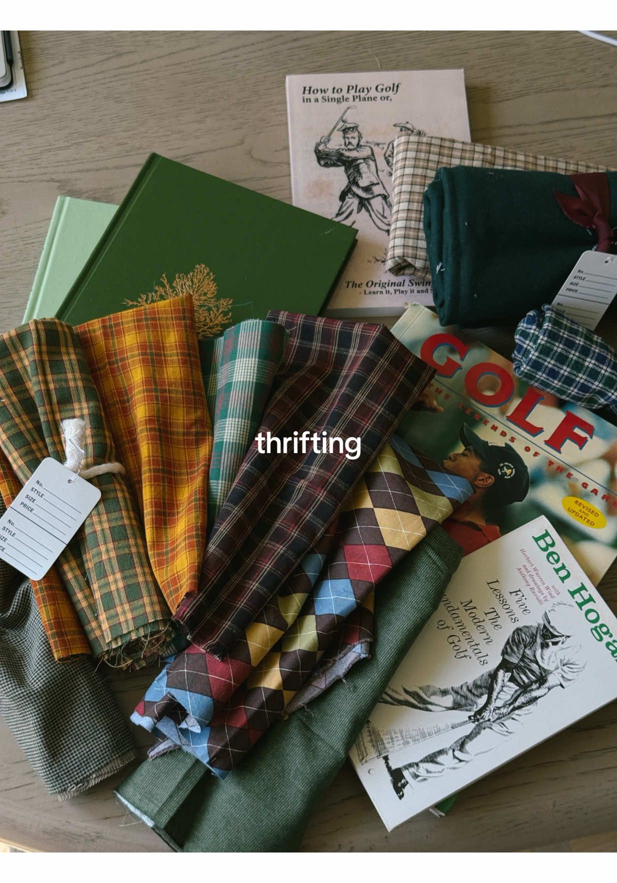 A post by @emilyfranciswheaton on TikTok caption: Replying to @echo 🔻 are we seeing the vision??? ⛳️ #birthdaypartyideas #partyplanning #thriftwithme #thrifting 