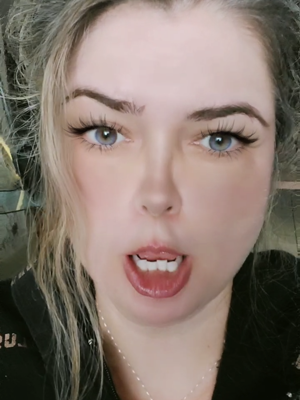 A post by @lerotiss on TikTok caption: Respondendo a @criandoideias48  ❤ 
