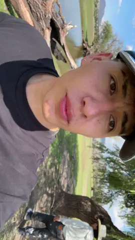 A post by @nilocreyes on TikTok caption: Ando bien foco 💡 