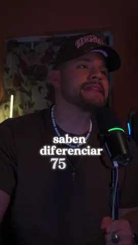 A post by @soyalbertopreciado on TikTok caption: Saben diferencias 75 tonos de labiales pero no un buen hombre #frases #motivacion #consejos 