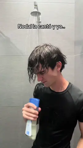 A post by @mariogmmt on TikTok caption: #fyp #humor #migajerodeamor #crumble 