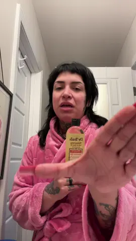 A post by @ninaghoulina on TikTok