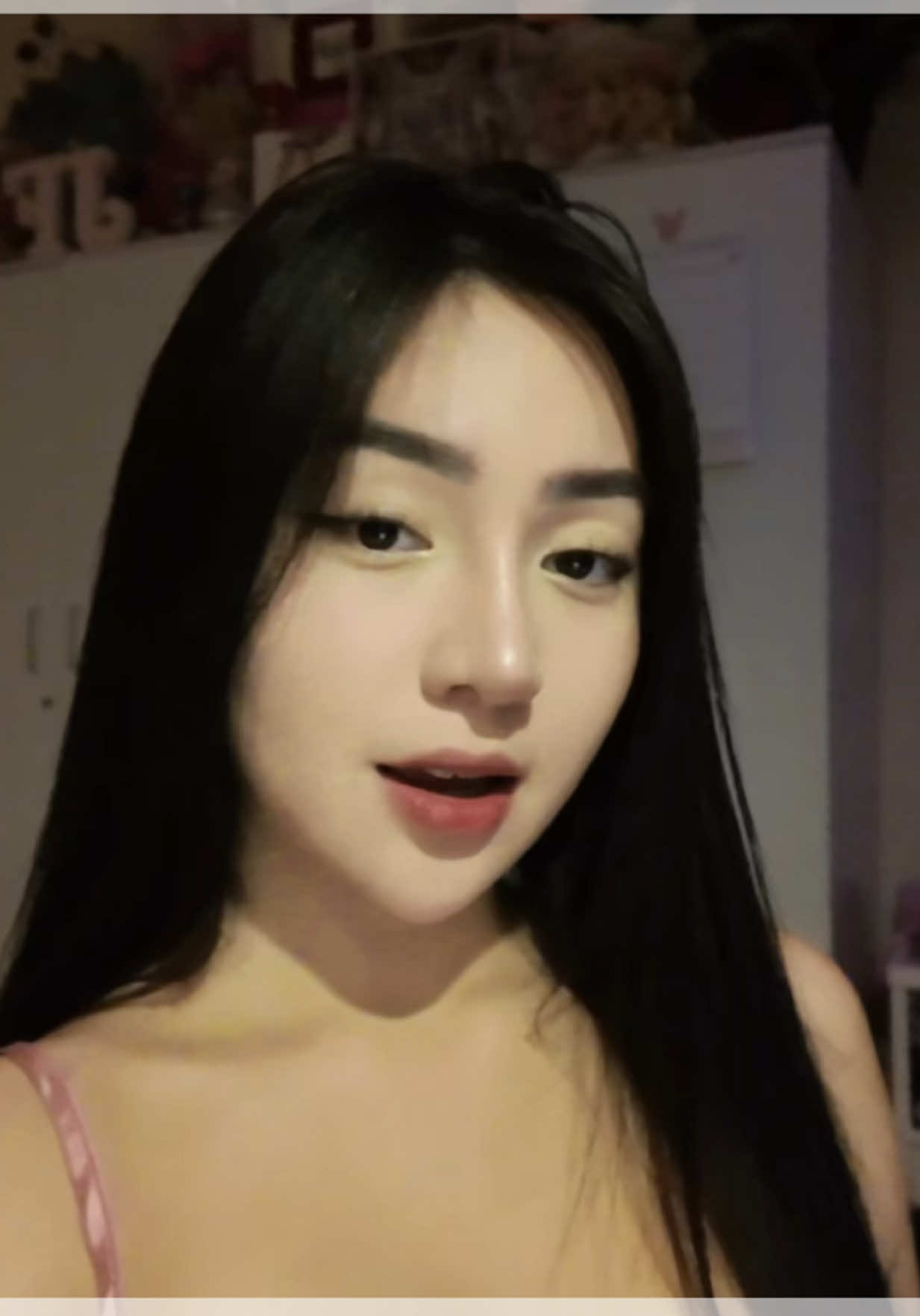 A post by @redbedonia on TikTok caption: Anime >>>