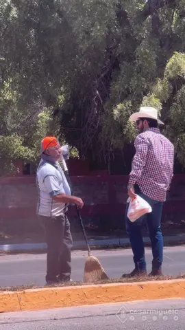 A post by @cesarmiguelc on TikTok caption: Si Jesús siendo Dios oraba, ¿Quien eres tu para no hacer oración? #motivation #fypシ #video 