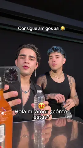 A post by @aaronmercury on TikTok caption: Más amigos como el 😂 #humor @luckra1999 