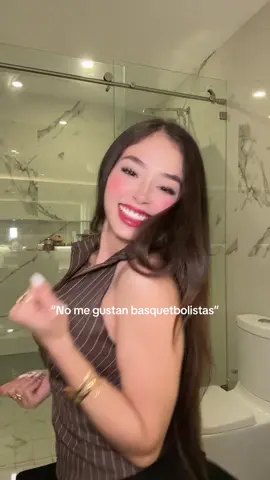 A post by @yajanaaa on TikTok