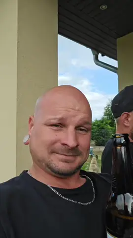 A post by @dergrillcommander on TikTok caption: #erinnerung 