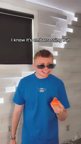 A post by @lukedavidson_ on TikTok caption: Super embarrassing ❗️