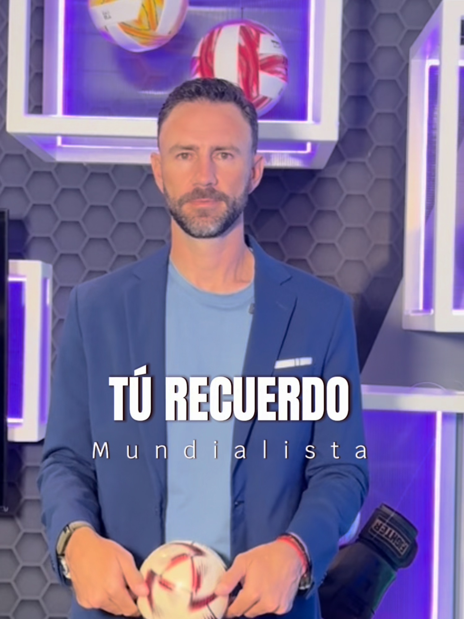 A post by @tudnoficial on TikTok caption: 🥲🥹 ¿Cuál es tu recuerdo mundialista?  𝙇𝙖 𝘾𝙤𝙥𝙖 𝙈𝙪𝙣𝙙𝙞𝙖𝙡 𝙙𝙚 𝙡𝙖 𝙁𝙄𝙁𝘼 𝙨𝙚 𝙖𝙘𝙚𝙧𝙘𝙖 🔜 #𝙀𝙡𝙈𝙪𝙣𝙙𝙞𝙖𝙡𝙀𝙨𝙉𝙪𝙚𝙨𝙩𝙧𝙤 y está en Televisa Univision📺