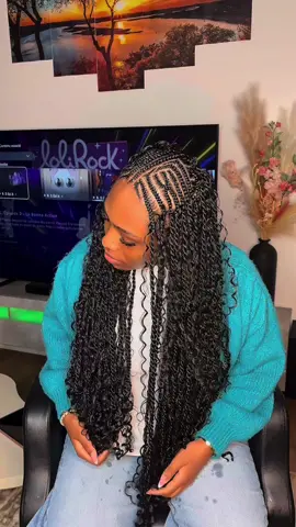 A post by @braids_bordeaux on TikTok caption: Finding the right hairdresser is a bit like finding the soul mate😍#tressebordeaux #vital #tressebordeaux #braidsbordeaux 